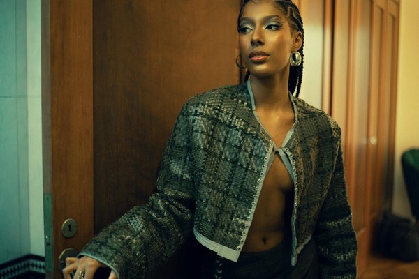 Ultimate Guide to Eco-Friendly Women's Coats: Explore the Top Sustainable Shopping Destinations in the UK